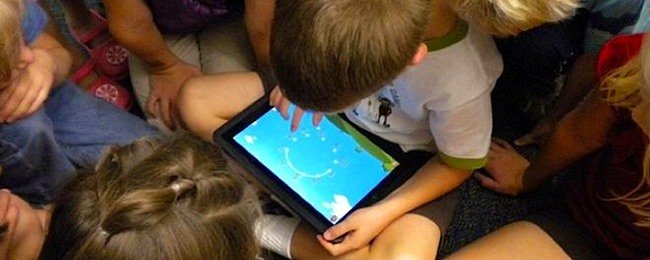 crianças Jogos para celular: pesquisa revela que eles são os preferidos pelas crianças