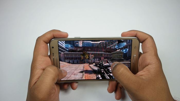 samsung-galaxy-j7-celular-para-jogar