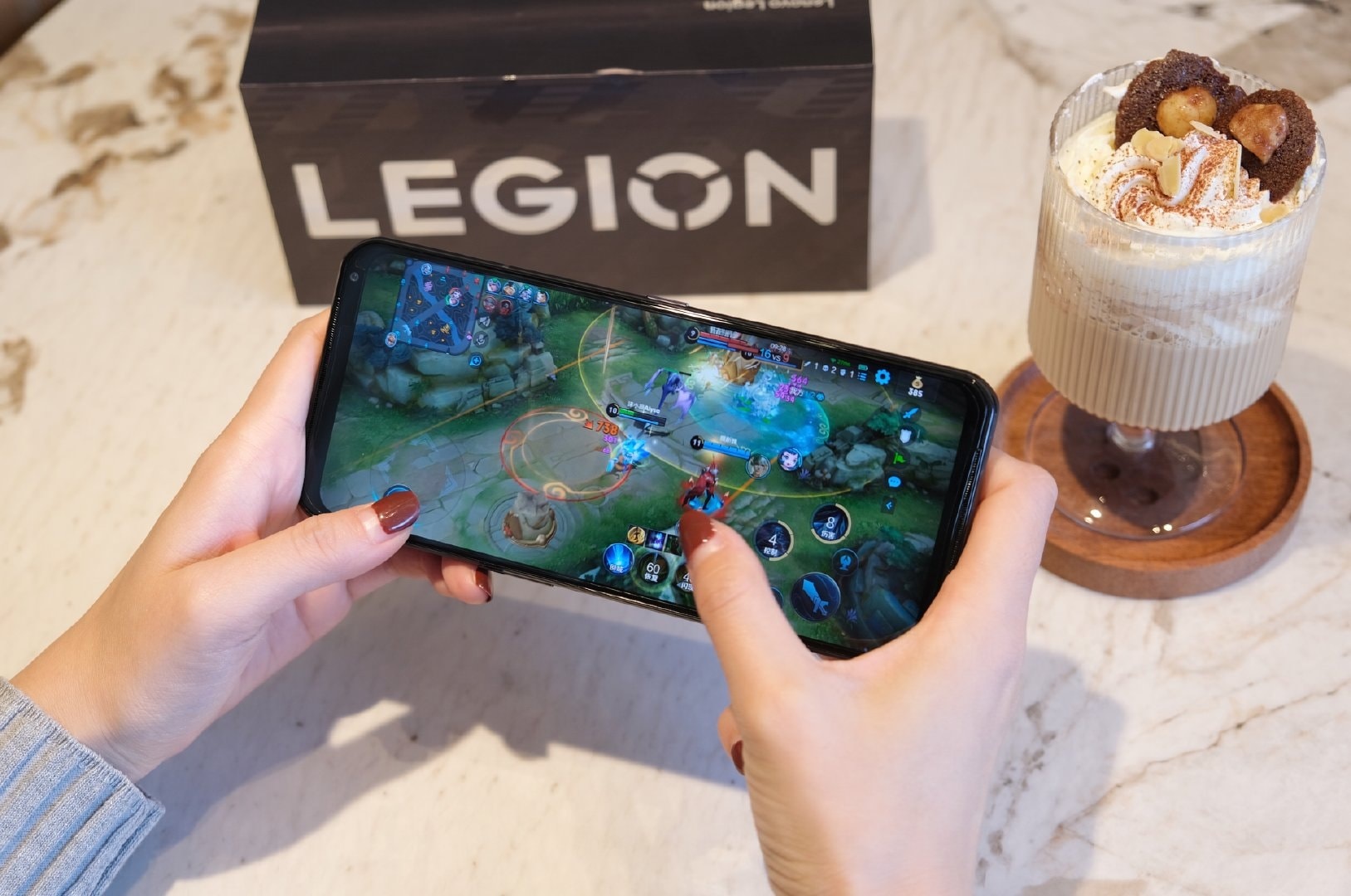 lenovo-legion-y90-smartphone-gamer-3 Lenovo anuncia novo smartphone Legion Y90 com até 6 "botões escondidos"