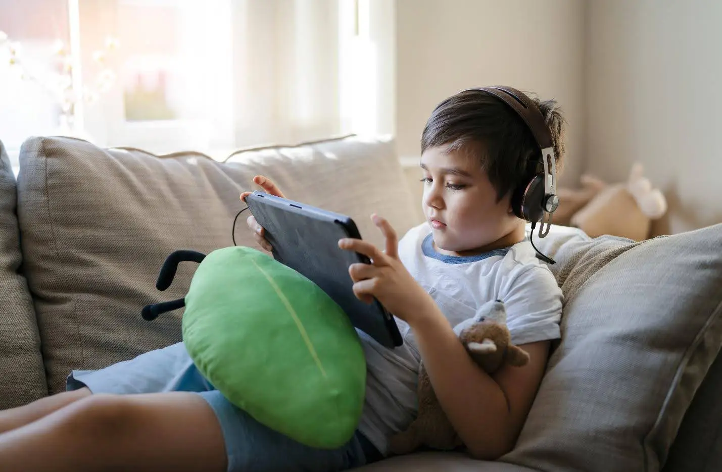 Como reduzir o vício em jogos do seu filho e protegê-lo dos jogos nocivos?
